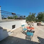 Casale Montedoro בית הארחה