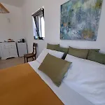 Casale Montedoro בית הארחה 3*