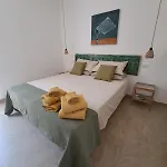 Casale Montedoro בית הארחה