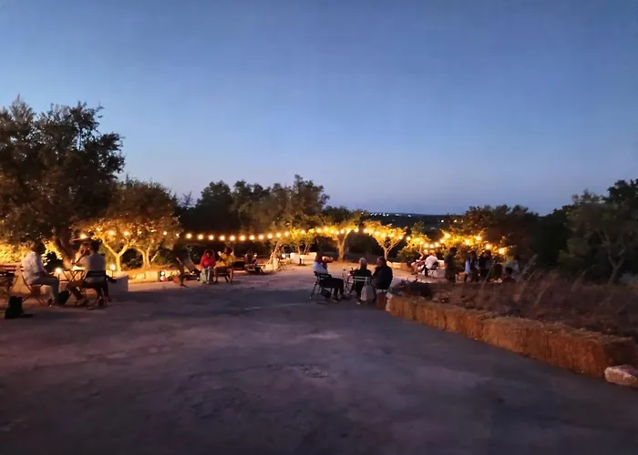 Casale Montedoro Гостевой дом 3*